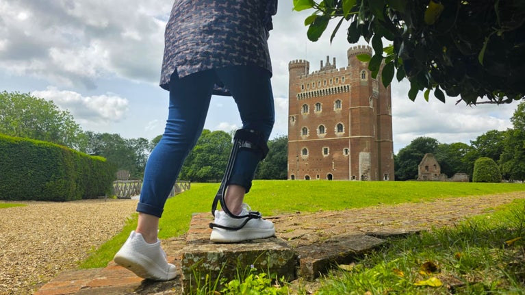 Woman wearing leg brace